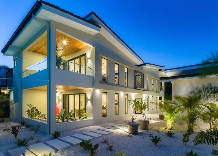 Bo Jungle - Steps To - Surf Pool 1 Apartment *