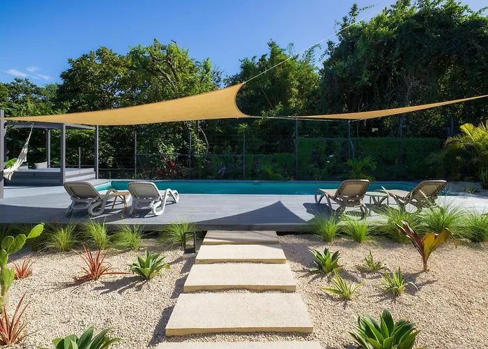 Bo Jungle - Steps To - Surf Pool 1 Apartment