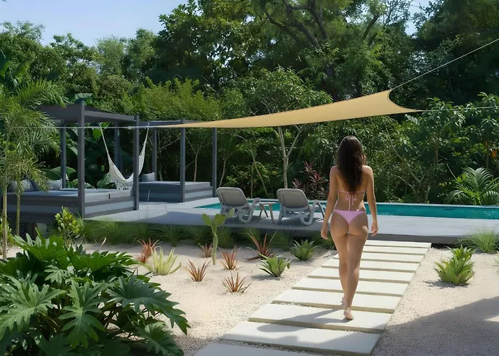 Apartment Bo Jungle - Steps To - Surf Pool 1 *